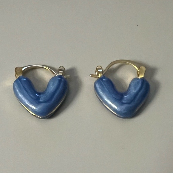 NWT Blue Heart Dangle Hoop Earrings - Picture 6 of 8